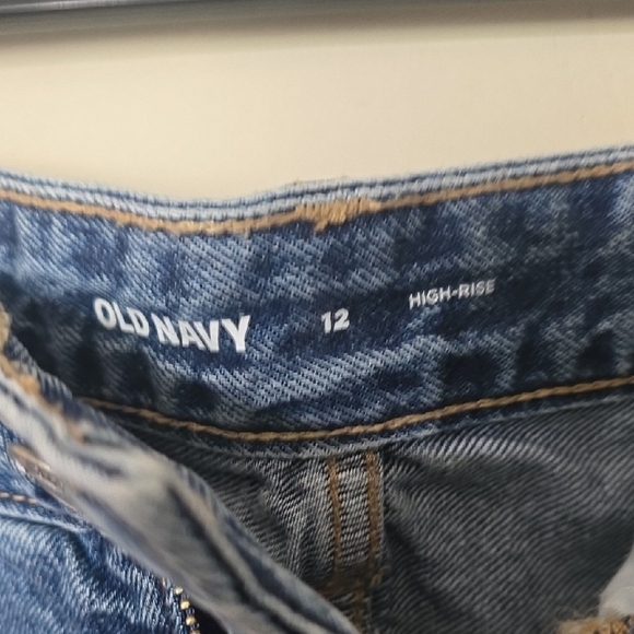 Old Navy Blue Denim Mini Skirt with Front Pockets - Picture 2 of 2